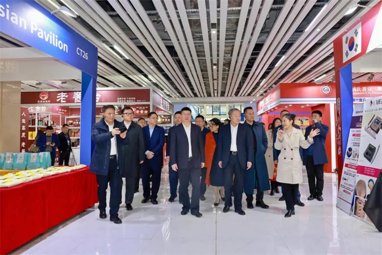 2023中国国际易货贸易博览会在诸暨举行  樊中华作推荐发言