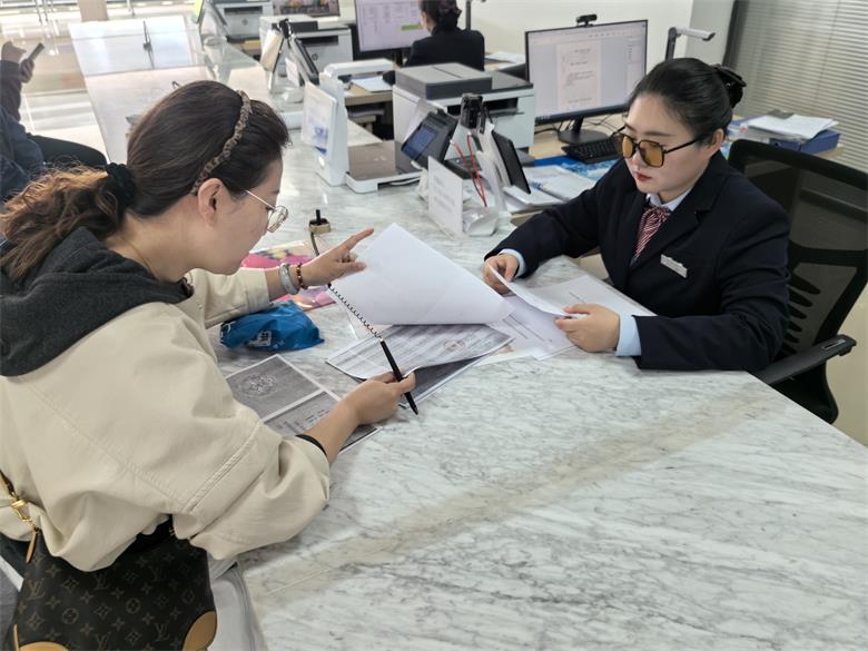 呼和浩特政务服务革新  企业迁移“一件事”让流程飞驰
