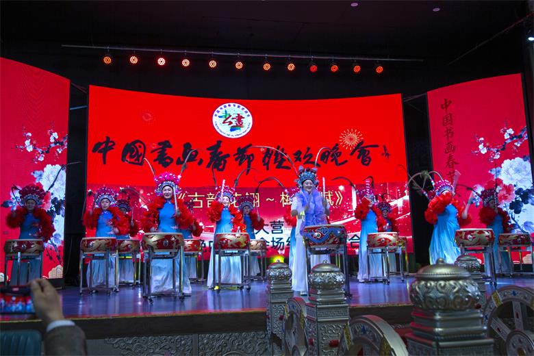 第九届中国书画春晚内蒙古会场在呼举行