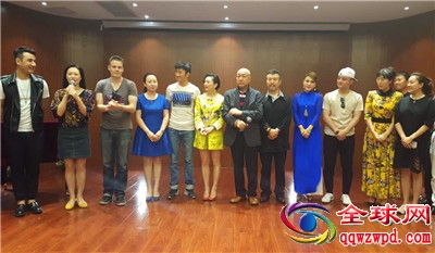 乌兰图雅发布会06.jpg